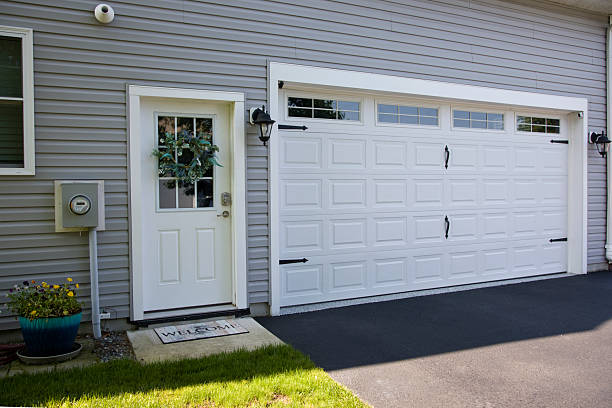 24/7 Emergency Garage Door Roller Replacement experts in Summit, NJ